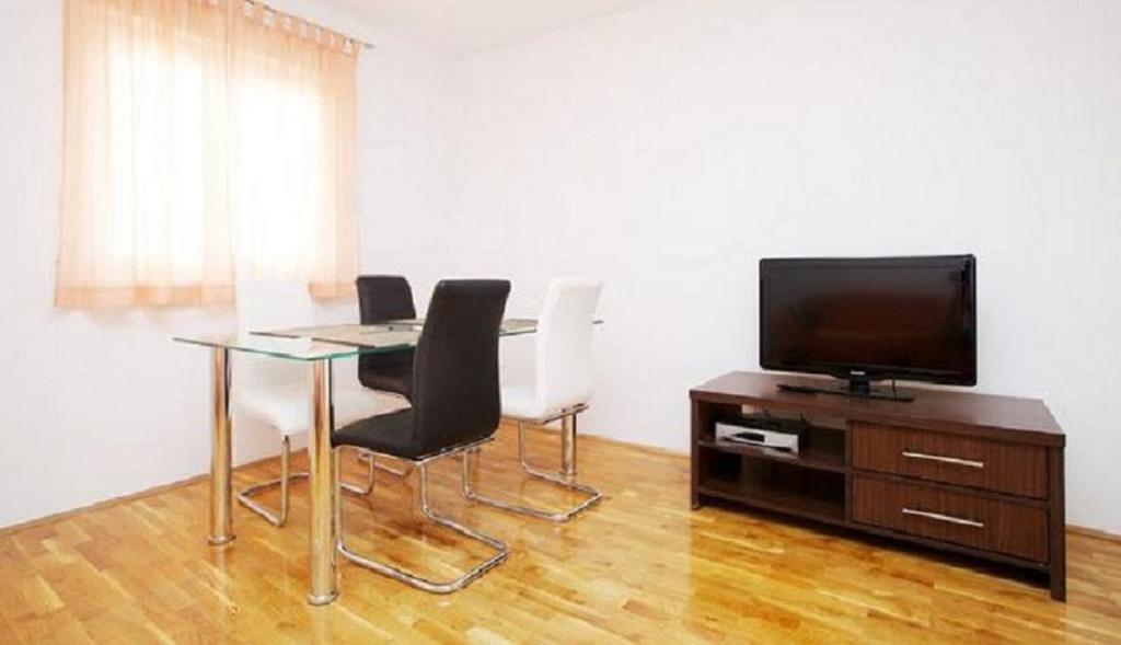 Apartments And Rooms Misic Trogir Zimmer foto